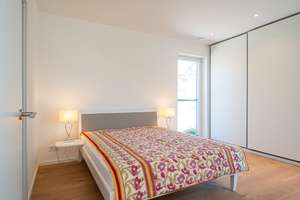 Moderne Bungalowanlage mit Einliegerwohnung, Wellnessbereich und Gartenidylle – Die vollständige Adresse der Immobilie erhältst du vom Anbieter., 91564 Neuendettelsau – Vorschaubild 23