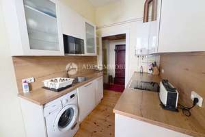 Voll möblierte 2-Zimmer-Altbauwohnung mit Balkon und Wirtschaftsraum – Die vollständige Adresse der Immobilie erhältst du vom Anbieter., 10585 Mitte (Ortsteil), Berlin – Vorschaubild 3