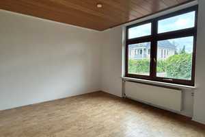 Gepflegte Doppelhaushälfte mit Garten und Garage – Bremen – Vorschaubild 5