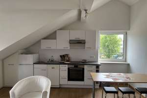 Anzeige pausiert ###Möblierte 3 Zimmer DG-Wohnung / 59m2 in München-Trudering /  Warmmiete 1205 Euro – Sulzer-Belchen-Weg 27a, 81825 Waldtrudering, München – Vorschaubild 3