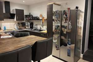 Modernes Einfamilienhaus mit Panoramafenstern, Kamin und sonnigem Garten – Die vollständige Adresse der Immobilie erhältst du vom Anbieter., 7073 Greiz – Vorschaubild 9