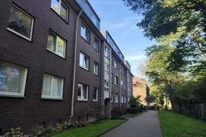 Helle 4-Raum-Dachgeschosswohnung mit EBK und Balkon – Duisburg – Vorschaubild 21