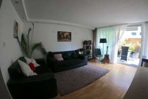 Gepflegte 2-Zimmer-Eigentumswohnung mit eigenem Garten, Terrasse & Einzel-Tiefgarage in München-Milb – 80809 Am Riesenfeld, München – Vorschaubild 2