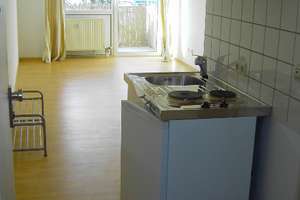 moderne 1 Zimmer Wohnung mit Südbalkon in Erlangen - Bruck – Die vollständige Adresse der Immobilie erhältst du vom Anbieter., 91058 Bachfeld, Erlangen – Vorschaubild 7