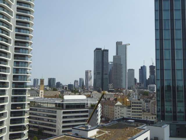 Eden Tower 3-Zimmerwohnung V-E-R-M-I-E-T-E-T... image