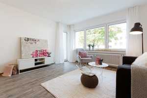Tolle 3 Zi. Wohnung frei! – Schlesische Str. 3, 49088 Osnabrück – Vorschaubild 1
