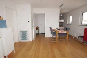Neuwertige 2 Zimmer-Penthouse-Wohnung mit großer Dachterrasse – Die vollständige Adresse der Immobilie erhältst du vom Anbieter., 94315 Kernstadt, Straubing – Vorschaubild 6