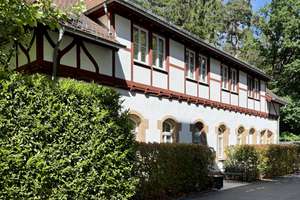 Bezugsfreies Luxusanwesen mit Poolhaus und großem Privatgarten in Bester Lage – Die vollständige Adresse der Immobilie erhältst du vom Anbieter., 90768 Oberfürberg, Eschenau, Fürth – Vorschaubild 4
