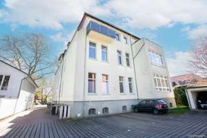 Schickes Appartement mit Schlafgalerie in gefragter Wall-Lage – Die vollständige Adresse der Immobilie erhältst du vom Anbieter., 38118 Innenstadt, Braunschweig – Vorschaubild 2