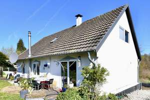 Einfamilienhaus mit Nebengebäuden und großem Grundstück – Die vollständige Adresse der Immobilie erhältst du vom Anbieter., 51545 Waldbröl – Vorschaubild 9