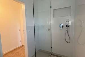 Kernsanierte 2-Zimmer-Maisonette-Wohnung mit gehobener Ausstattung – Die vollständige Adresse der Immobilie erhältst du vom Anbieter., 81369 Mittersendling, München – Vorschaubild 4