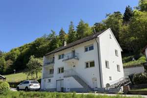 Modernisiertes, schickes  Zwei-/Einfamilienhaus in Heiligkreuzsteinch-Eiterbach