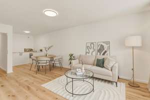 Sofort bezugsfreie, ohne Provison 2-Zimmer-Wohnung in Reutlingen – Rangenbergerstr 20, 72766 Sondelfingen, Reutlingen – Vorschaubild 2