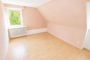 Attraktives 4-Familienhaus mit Garten, Garage & Terrassen in ruhiger Lage von Heidelberg-Rohrbach – Die vollständige Adresse der Immobilie erhältst du vom Anbieter., 69126 Südstadt, Heidelberg – Vorschaubild 15