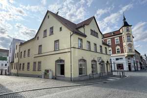 Zentral gelegenes Wohn- und Geschäftshaus in Finsterwalde - 600m² vermietbare Fläche – Die vollständige Adresse der Immobilie erhältst du vom Anbieter., 3238 Finsterwalde – Vorschaubild 3