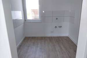 Komplett sanierte 3 Zimmer Wohnung mit Balkon in Gelsenkirchen zu vermieten – Stallbergshof 10, 45883 Feldmark, Gelsenkirchen – Vorschaubild 10