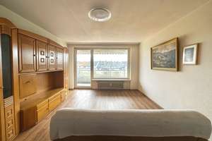 3-Zimmerwohnung mit Balkon, Aufzug, Stellplatz