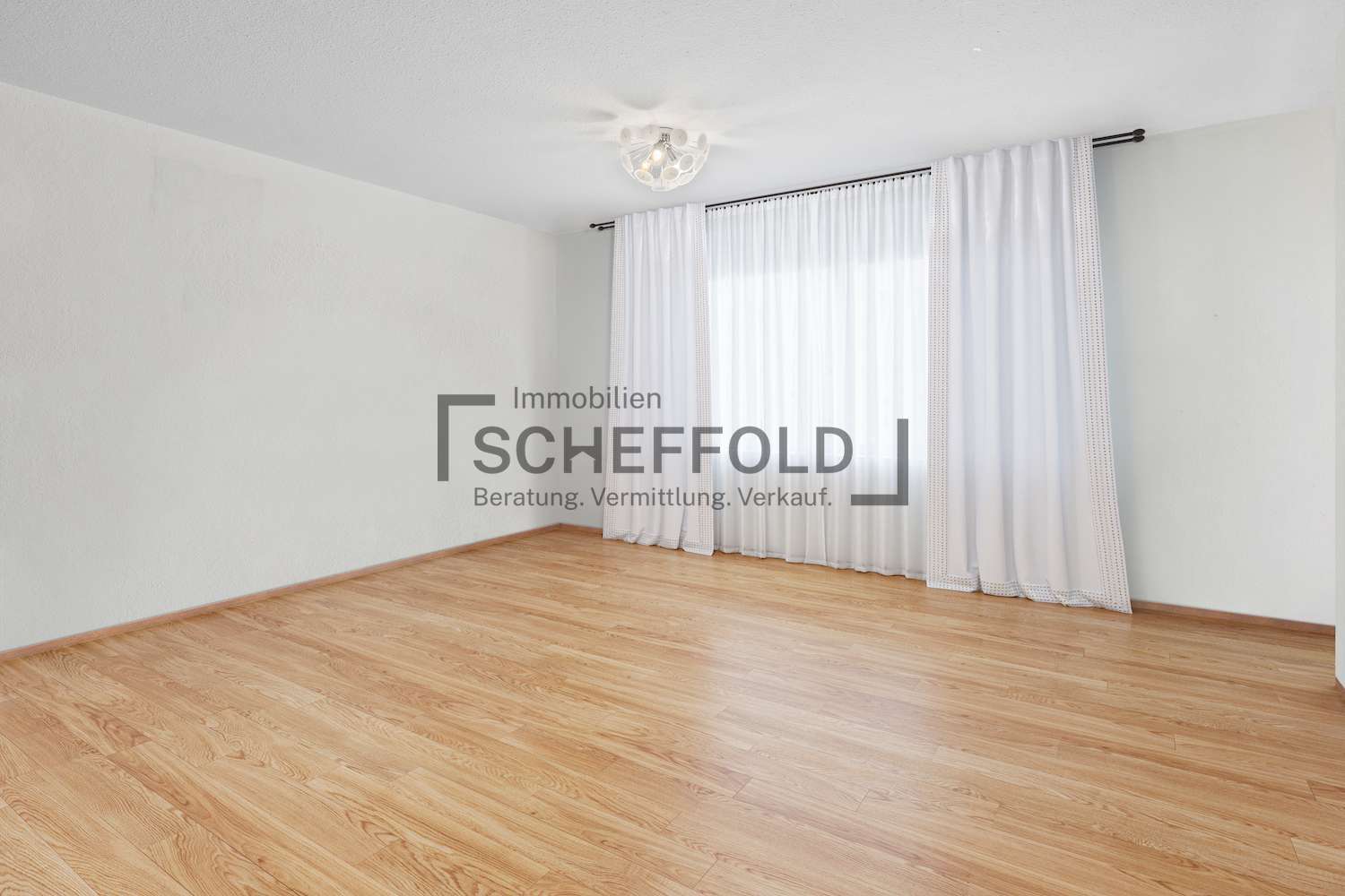 Immobilie in Schelklingen - Mit Sonnenbalkon! 3,5-Zimmer-Eigentumswohnung mit durchdachtem Grundriss - Bild 1