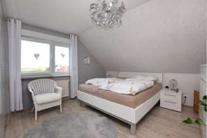 Moderne, helle Dachgeschoss-Wohnung mit Balkon, Garage + zusätzlichem Zimmer im Spitzboden. – Die vollständige Adresse der Immobilie erhältst du vom Anbieter., 38239 Thiede, Salzgitter – Vorschaubild 9