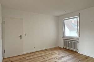 Frisch sanierte 3,5 Zimmer Wohnung in zentraler Lage Reutlingens! – Die vollständige Adresse der Immobilie erhältst du vom Anbieter., 72762 Reutlingen-Mitte, Reutlingen – Vorschaubild 7