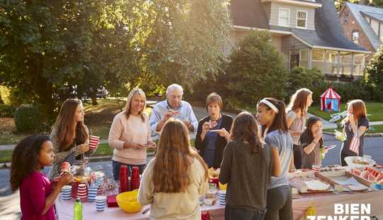 Bild von Exclusives Haus auf großem Bauplatz.