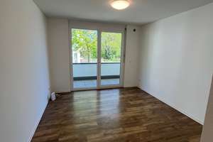 Studentenwohnung in unmittelbarer Nähe zur Uni-Hohenheim – Fraubronnstraße 52, 70599 Plieningen (Ortsteil), Stuttgart – Vorschaubild 1