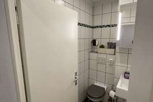 close to BMW 1250 EUR all inclusive - for 1 Person - Fully Furnished Studio Apartment  – Ostermayrstr. 5, 80807 Milbertshofen, München – Vorschaubild 3