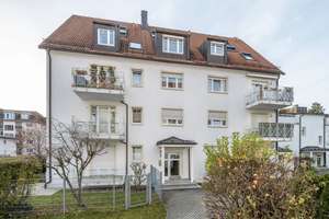 Provisionsfrei - Luxuriöse 3,5-Zimmer Dachgeschosswohnung - Wohnen über den Dächern von Nymphenburg – Lierstraße 12e, 80639 Nymphenburg, München – Vorschaubild 14