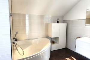 Moderne Doppelhaushälfte mit Terrasse – Ihr neues Zuhause in bester Lage zum Wohlfühlen! – Die vollständige Adresse der Immobilie erhältst du vom Anbieter., 74336 Brackenheim – Vorschaubild 11
