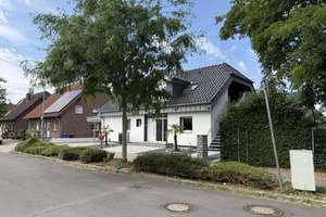 Frisch sanierter Familientraum!
Modern, hochwertig, Toplage! A+ Haus