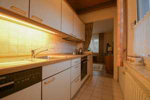 6487 - **RESERVIERT** Ruheoase in bester Lage! Wohnhaus mit Blick ins Grüne und Nebengebäude – Ammerland (Kreis) – Vorschaubild 3