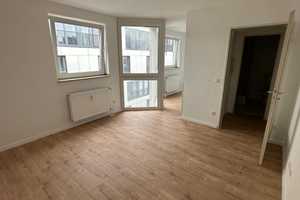 Frisch renovierte 1-Zimmer Wohnung inkl. EBK in zentraler Lage zur RWTH – Kreuzherrenstraße 8, 52062 Aachen – Vorschaubild 1