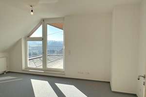 Rarität: Tolles 2-3-Familienhaus mit 1A-Aussicht – Die vollständige Adresse der Immobilie erhältst du vom Anbieter., 71229 Leonberg – Vorschaubild 19
