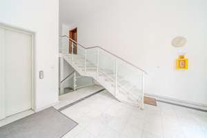 Stilvolle 4 Zimmer-Wohnung mit Balkon in begehrter Schwabinger Lage – Die vollständige Adresse der Immobilie erhältst du vom Anbieter., 80802 Münchner Freiheit, München – Vorschaubild 2
