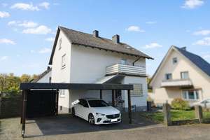 Zweifamilienhaus mit ausgebautem Dachgeschoss, aktuellen Heizungen und Dämmung - nahe Freibad – Die vollständige Adresse der Immobilie erhältst du vom Anbieter., 32120 Hiddenhausen – Vorschaubild 1