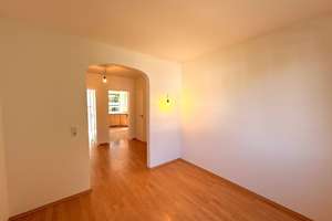 Renoviert ! 3-Zimmer-Wohnung mit Balkon und Einbauküche in Wuppertal- Ronsdorf – Die vollständige Adresse der Immobilie erhältst du vom Anbieter., 42369 Ronsdorf, Wuppertal – Vorschaubild 7