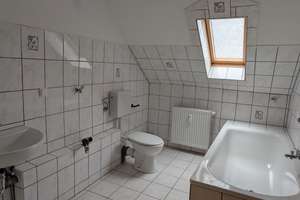Schöne 4-Zimmer-Wohnung im 2. OG - bitte Sonstiges beachten – Friedrichstr. 9, 47198 Alt-Homberg, Duisburg – Vorschaubild 14