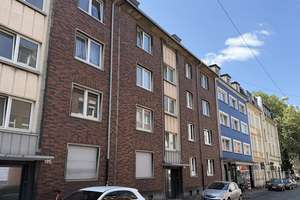 Tolle Erdgeschosswohnung mit Loggia & Badewanne – innenstadtnah!