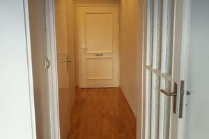Modernisierte 2,5-Zimmer-Wohnung mit Balkon zum Innenhof in Lehel, München – Seitztstr. 12, 80538 Lehel, München – Vorschaubild 10