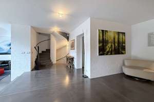 Exklusives Architektenhaus mit Außenpool im Villenviertel Alt-Meererbusch – Die vollständige Adresse der Immobilie erhältst du vom Anbieter., 40667 Meerbusch – Vorschaubild 4