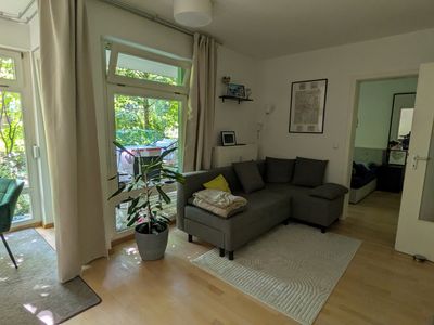 Lebendiges Bogenhausen: 2-Zimmer-Wohnung mit 55 m²