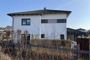 Eine Augenweide - Top Wohnhaus mit Anbau in einer wunderschönen Lage in Hengersberg – Deggendorf (Kreis) – Vorschaubild 4