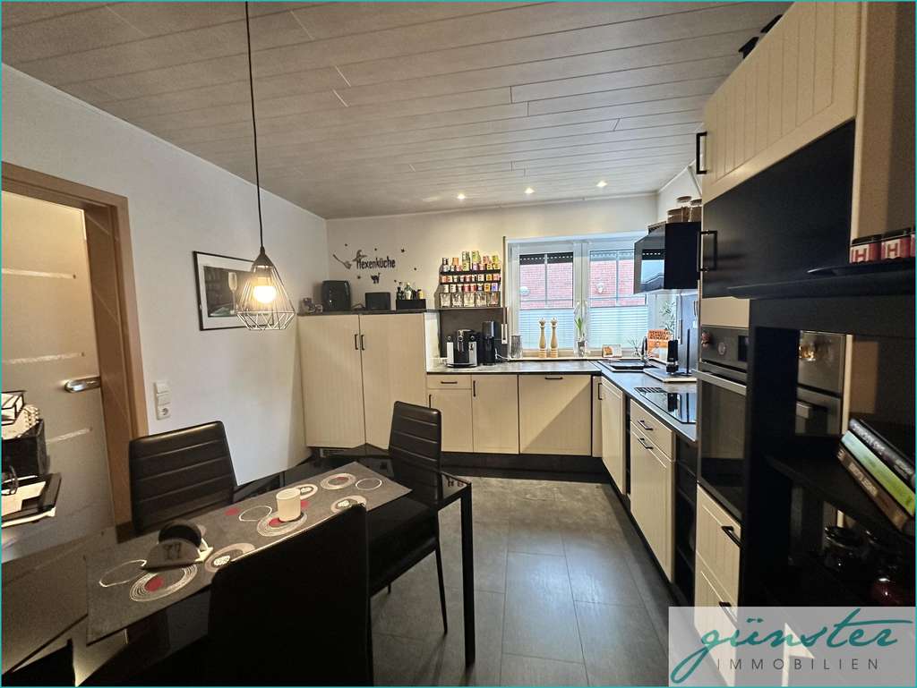 Immobilie in Unna - Unna-Massen-Nord: Zwei Häuser als ETW auf einem 497 m² großem Grundstück in ruhiger, grüner Lage! - Bild 2