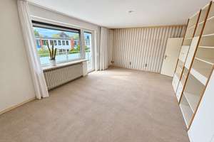 Große Wohnung mit Hauscharakter in ruhiger Lage m. Balkon, Keller und Garage (RÖMBKE IMMOBILIEN KG) – 24539 Brachenfeld-Ruthenberg, Neumünster – Vorschaubild 5