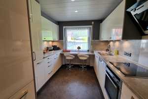 Top gepflegtes und renoviertes 2-3-Familienhaus mit 3 Garagen auf  großem Grund für kleines Geld – Nürnberger Land (Kreis) – Vorschaubild 18