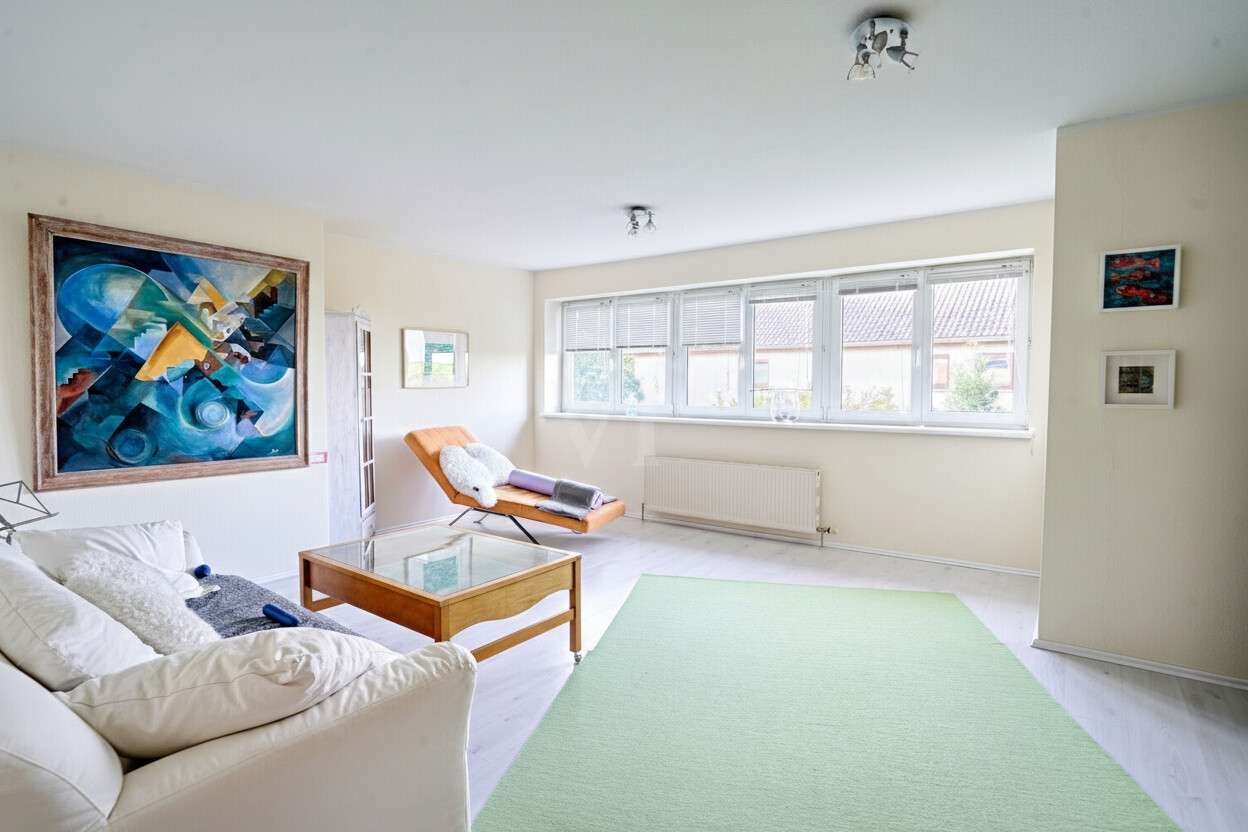 Immobilie in Klausdorf - Großzügige Immobilie für große Familien oder als Mehrgenerationshaus nahe der Hansestadt Stralsund - Bild 2