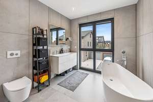 Maisonette mit Galerie, Balkon und Blick ins Grüne – Die vollständige Adresse der Immobilie erhältst du vom Anbieter., 41066 Neuwerk-Mitte, Mönchengladbach – Vorschaubild 7