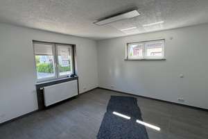 Von privat: helle 3-Zimmer-Wohnung in Mainz-Laubenheim – Die vollständige Adresse der Immobilie erhältst du vom Anbieter., 55130 Laubenheim, Mainz – Vorschaubild 6