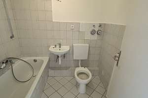 renovierte Wohnung 3 ZKB mit Balkon Ysenburgstraße 34 Kassel – Die vollständige Adresse der Immobilie erhältst du vom Anbieter., 34125 Wesertor, Kassel – Vorschaubild 5
