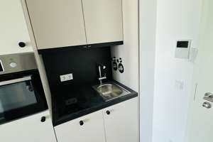 Direkt in Adlershof, möblierte Wohnung mit BAlkon und EBK! – Moissistraße 31, 12489 Adlershof, Berlin – Vorschaubild 5